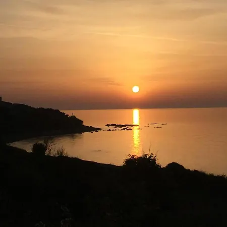 בית נופש Dimora Damare Caronia Marina